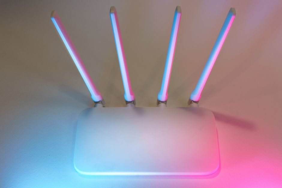 Modern high-speed router with multiple antennas