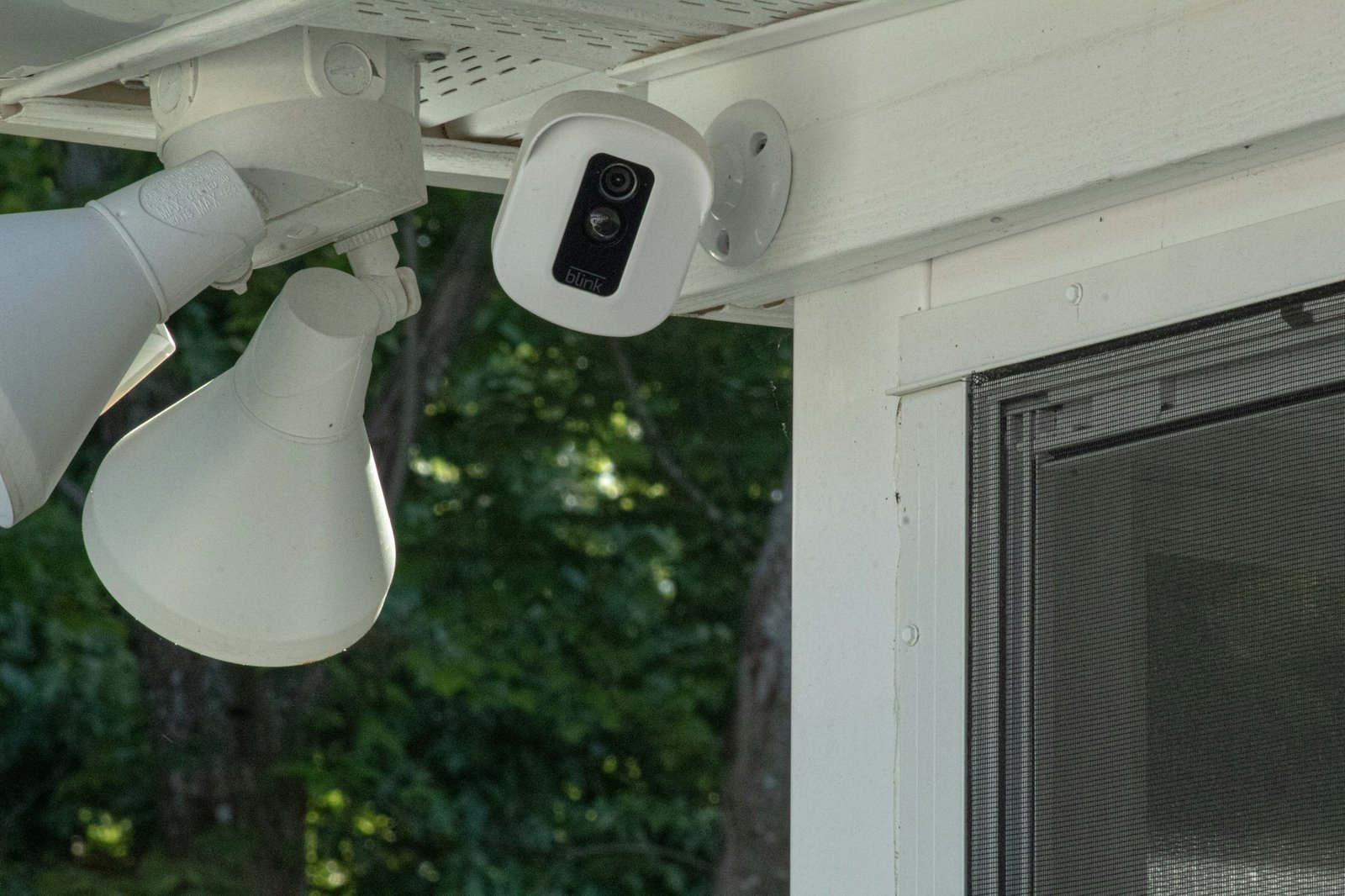 Outdoor security camera, a common long-range IoT sensor that benefits from Wi-Fi HaLow